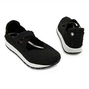 bernie mev Tara Drake Criss Cross Wedges Sneaker Black Size Us 9.5-10